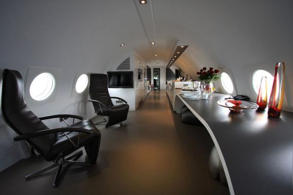 Роскошный люкс: эксклюзивный отель в корпусе настоящего пассажирского самолета (ФОТО)