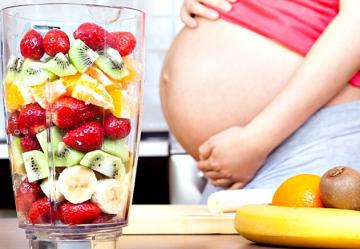 Ученые: употребление фруктов во время беременности улучшает интеллектуальное развитие ребенка