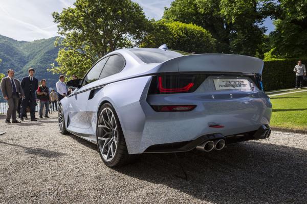 Немцы прокачали культовый автомобиль BMW (ФОТО)