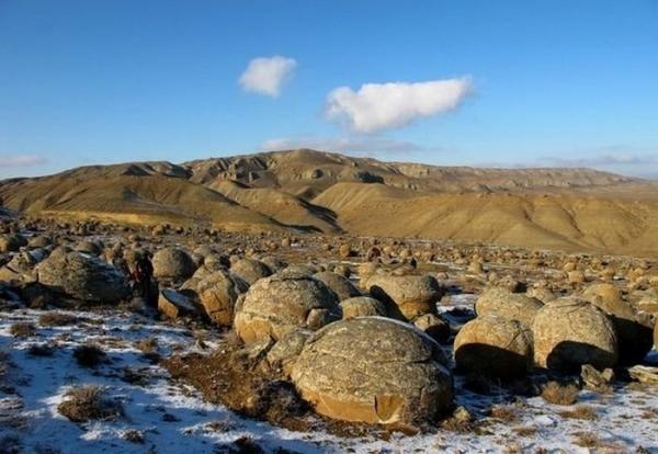 Путешествие в загадочную долину, или о чем молчат камни Мангистау (ФОТО)
