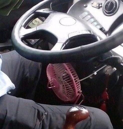 А воз и ныне там! Свежая подборка автоприколов (ФОТО) А воз и ныне там! Свежая подборка автоприколов (ФОТО)