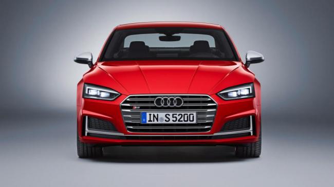 Audi представила новое поколение A5 (ФОТО)