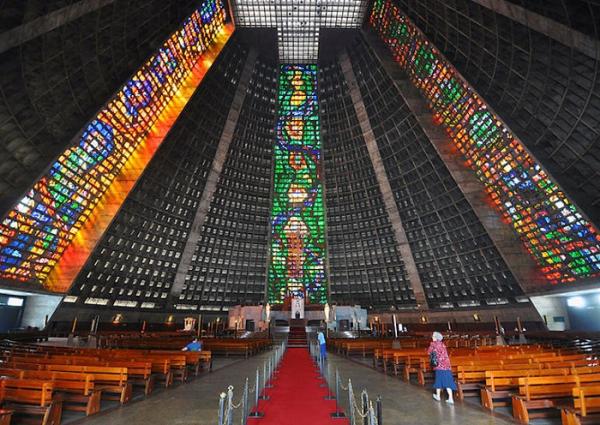 Подражая племенам майя: уникальный кафедральный собор в Бразилии (ФОТО)