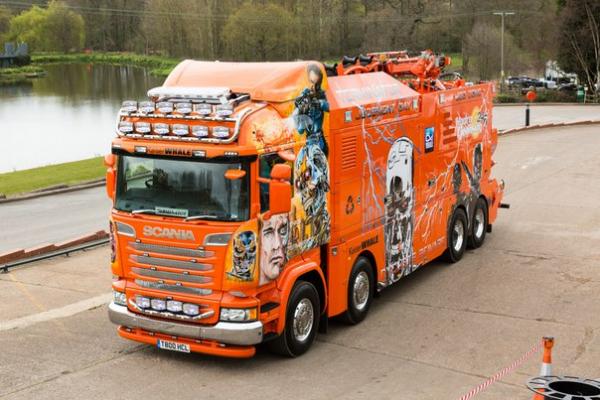 На дорогах Лондона будет ездить самый дорогой грузовик планеты (ФОТО)