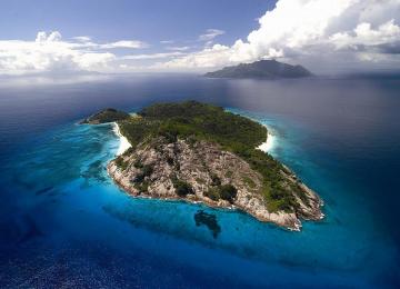 Райский уголок: роскошный остров на Сейшелах (ФОТО)