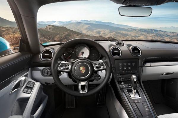 Немцы запустили в серию Porsche 718 Cayman (ФОТО)