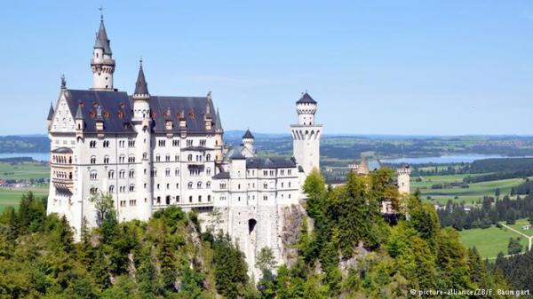Немецкая сказка. Красота замка Нойшванштайна (ФОТО)