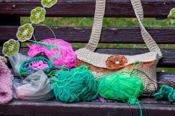 Праздник пряжи. День вязания во Франции (ФОТО)