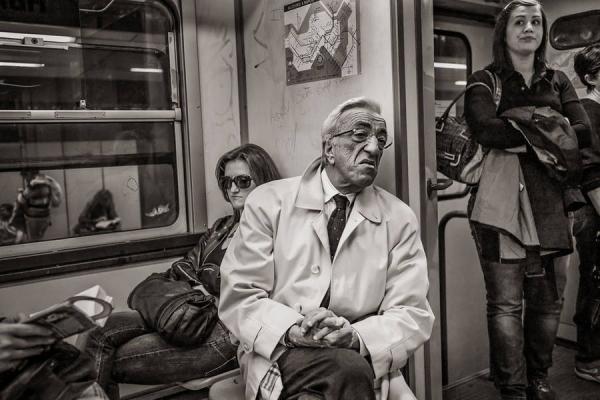 Десять вариантов одного дня в метро (ФОТО)