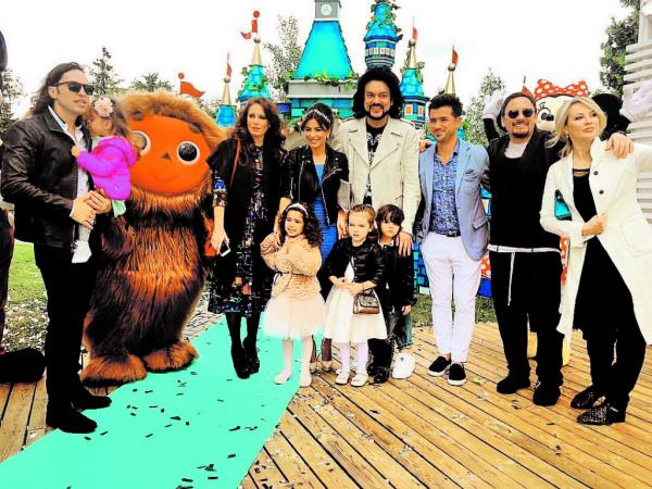 Ани Лорак с размахом отметила первый юбилей дочери (ФОТО)