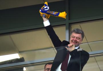 Президент Петр Порошенко «накажет» украинских футболистов