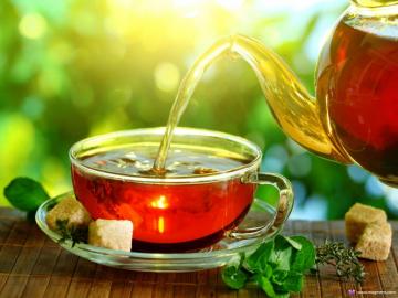 Медики советуют ежедневно пить чай
