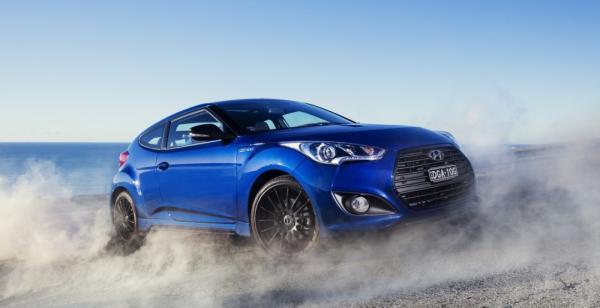 Hyundai презентовала эксклюзивную версию хэтчбэка Veloster (ФОТО)