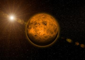 Специалисты NASA выявили причину, по которой Венера потеряла всю воду со своей поверхности
