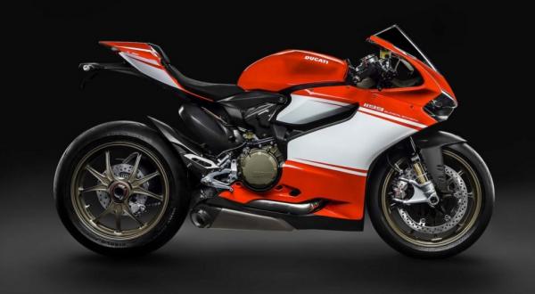 Ducati отзывает спортбайки 1199 Superleggera (ФОТО)