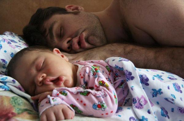 Как выглядит нежность. 10 снимков отцов и детей (ФОТО)