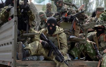 Конфликт на Донбассе: сепаратисты ведут огонь на всех направлениях