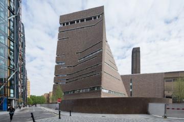 Самый популярный в мире музей современного искусства получил новое здание (ФОТО)