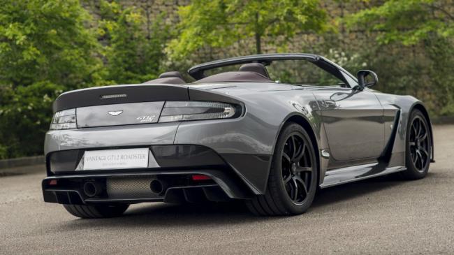 Единственный экземпляр в мире: Aston Martin выпустил Vantage GT12 Roadster (ФОТО)