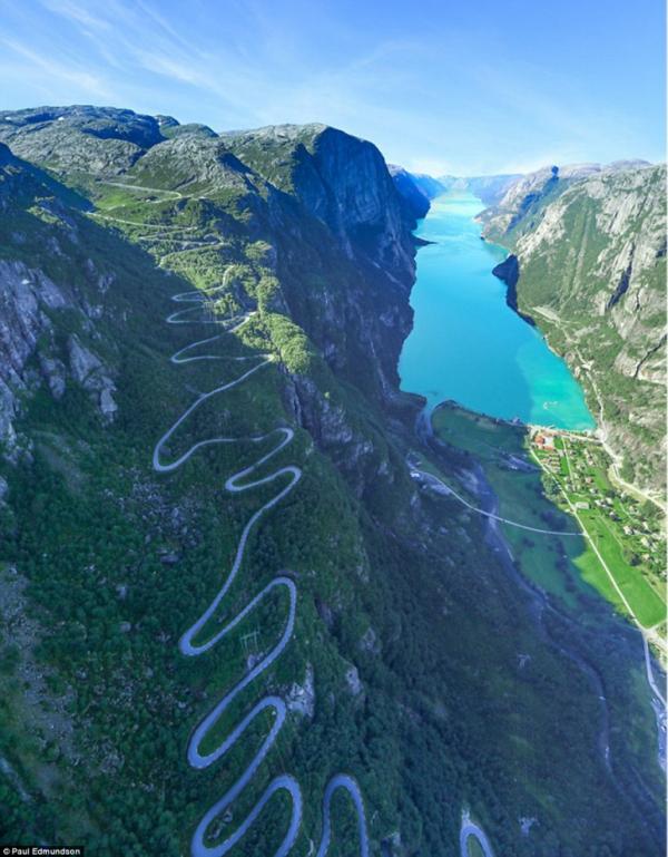 Красота норвежских фьордов в работах британского фотографа (ФОТО)