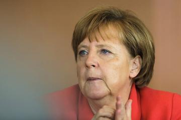 Ангела Меркель: "Террористы проникают в Европу вместе с беженцами"
