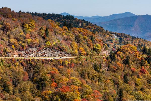 Blue Ridge Parkway: самая красивая дорога Америки (ФОТО)