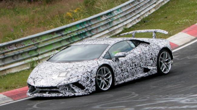 Lamborghini Huracan Superleggera замечен на тестах (ФОТО)