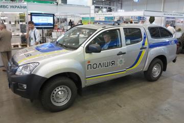Украинским полицейским дадут бронированные автомобили