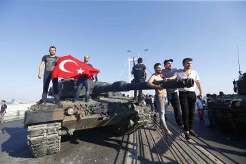 Турция считает НАТО причастной к попытке госпереворота