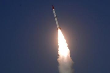 Япония считает запуск ракет КНДР мировой угрозой