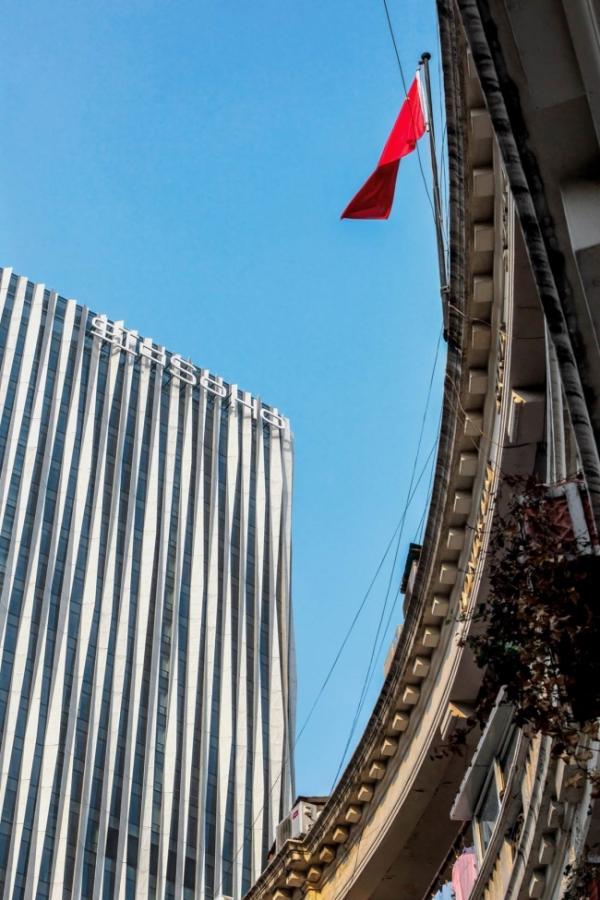 “Кокетливая юбчонка”: эффектное здание в центре Шанхая (ФОТО)