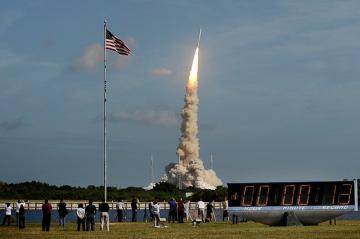 Американские стажеры построили самую большую в мире спортивную ракету