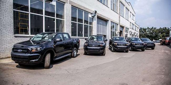 США передали украинским военным пикапы Ford Ranger Truck (ФОТО)