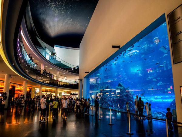 Дубай-Молл: один из крупнейших торговых центров планеты (ФОТО)