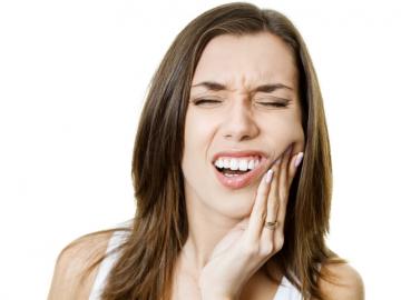 Проблемы с зубами могут вызвать болезни сердца, - ученые