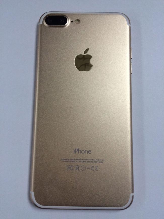 В Сети появились качественные снимки iPhone 7 и iPhone 7 Plus (ФОТО)