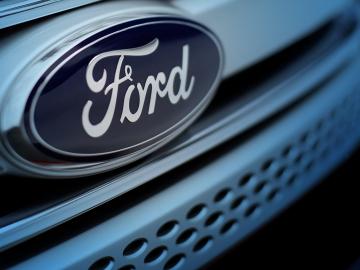 Американский автогигант Ford бещает начать массовый выпуск беспилотных машин к 2021 году