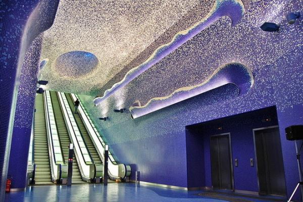 Самая эффектная станция метро в Европе (ФОТО)