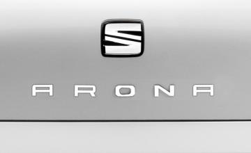 Новая модель компакт-кроссовера Seat будет именоваться Arona