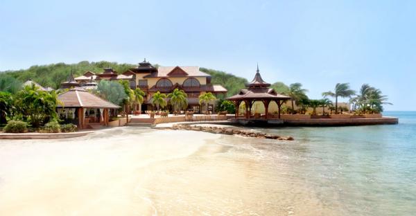 15 одиноких домиков на островах (ФОТО)