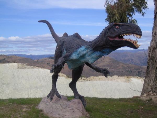 Привет из далекого прошлого: стена динозавров в Боливии (ФОТО)