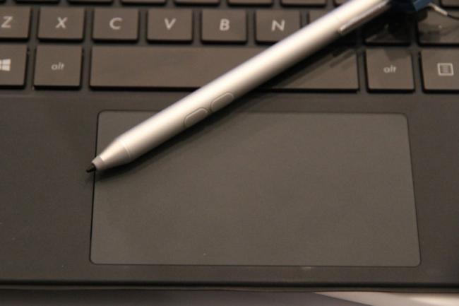 ASUS представила «убийцу» iPad Pro (ФОТО)