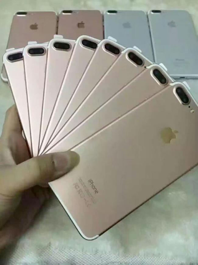 В Сети появились «живые» снимки iPhone 7 Plus (ФОТО)
