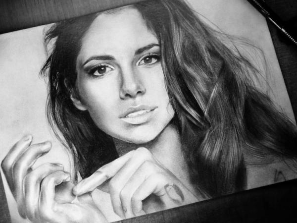 Фотореалистичные портреты нарисованные карандашом (ФОТО)