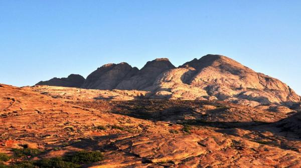 Неземная красота: урочище Бектау-Ата (ФОТО)