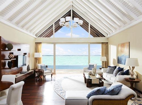 Роскошь в раю: необычный отель на Мальдивах (ВИДЕО)