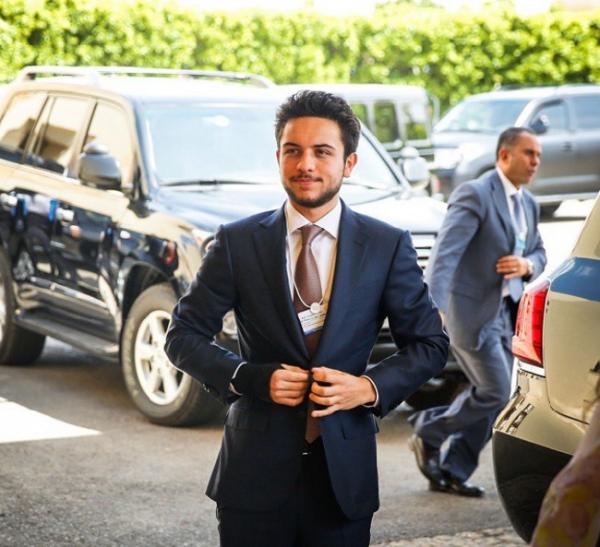 Обычные будни наследного принца Иордании (ФОТО)