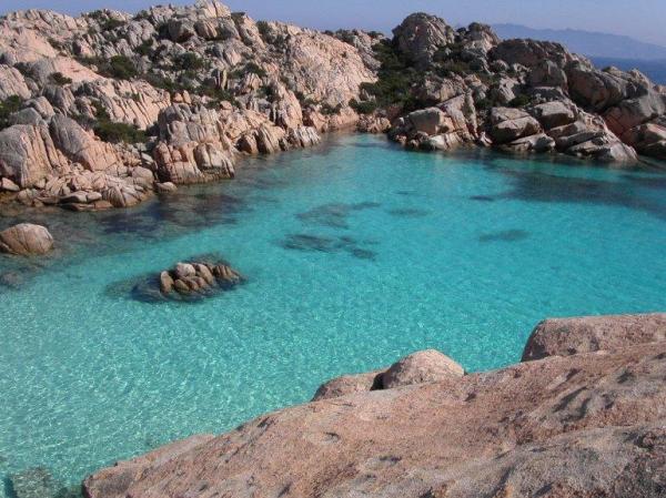 Маддалена - красивейший архипелаг Средиземного моря (ФОТО)