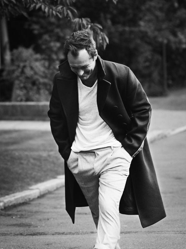 Джуд Лоу раскрылся для Esquire (ФОТО)