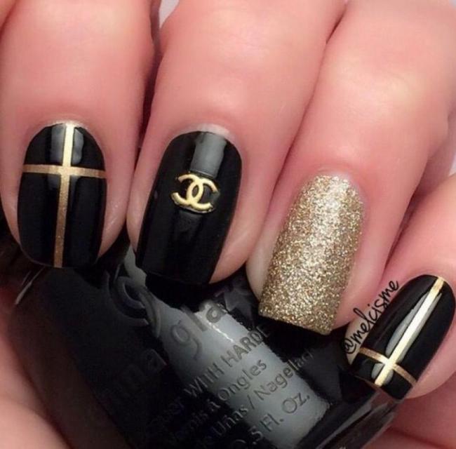 30 шикарных идей для черного маникюра (ФОТО)